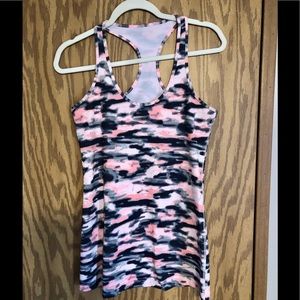 Pink camo lululemon tank, size 6